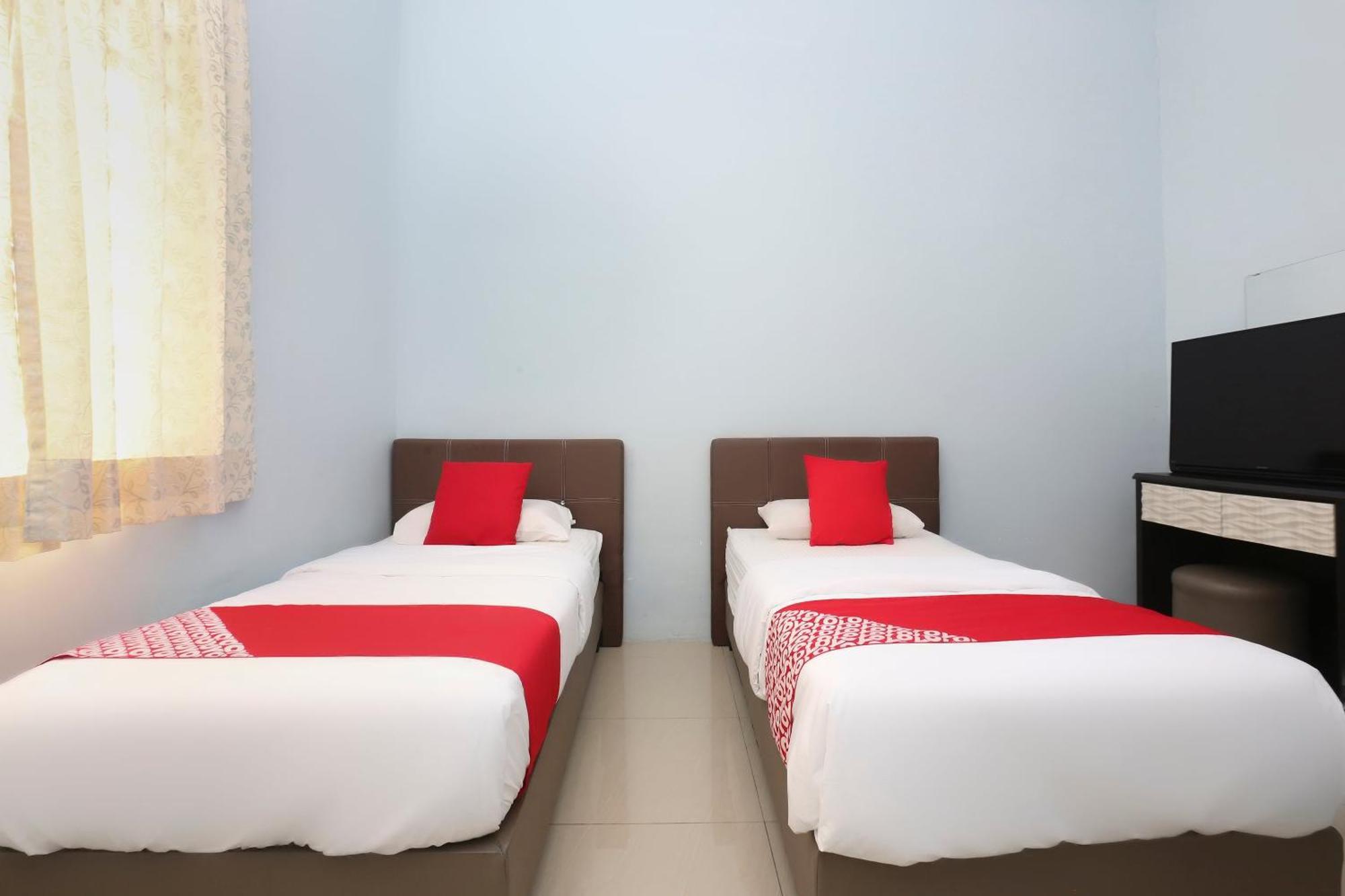 Oyo 90132 Come Inn Premium Kuala Terengganu Kültér fotó