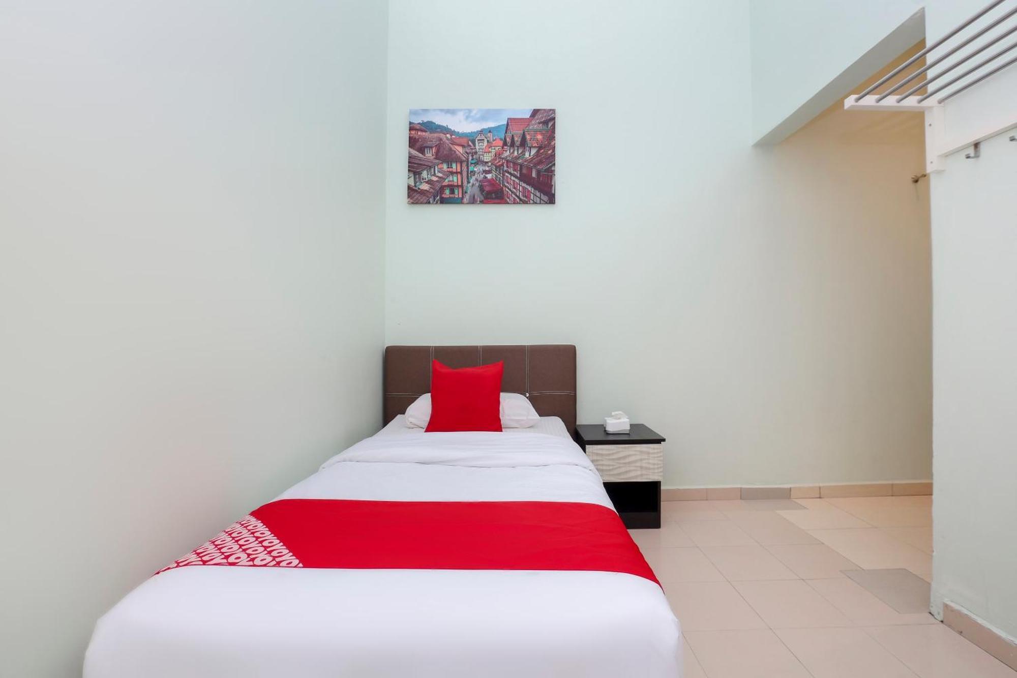 Oyo 90132 Come Inn Premium Kuala Terengganu Kültér fotó