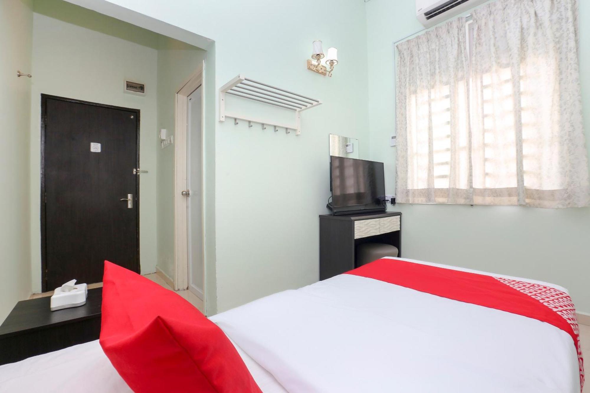 Oyo 90132 Come Inn Premium Kuala Terengganu Kültér fotó