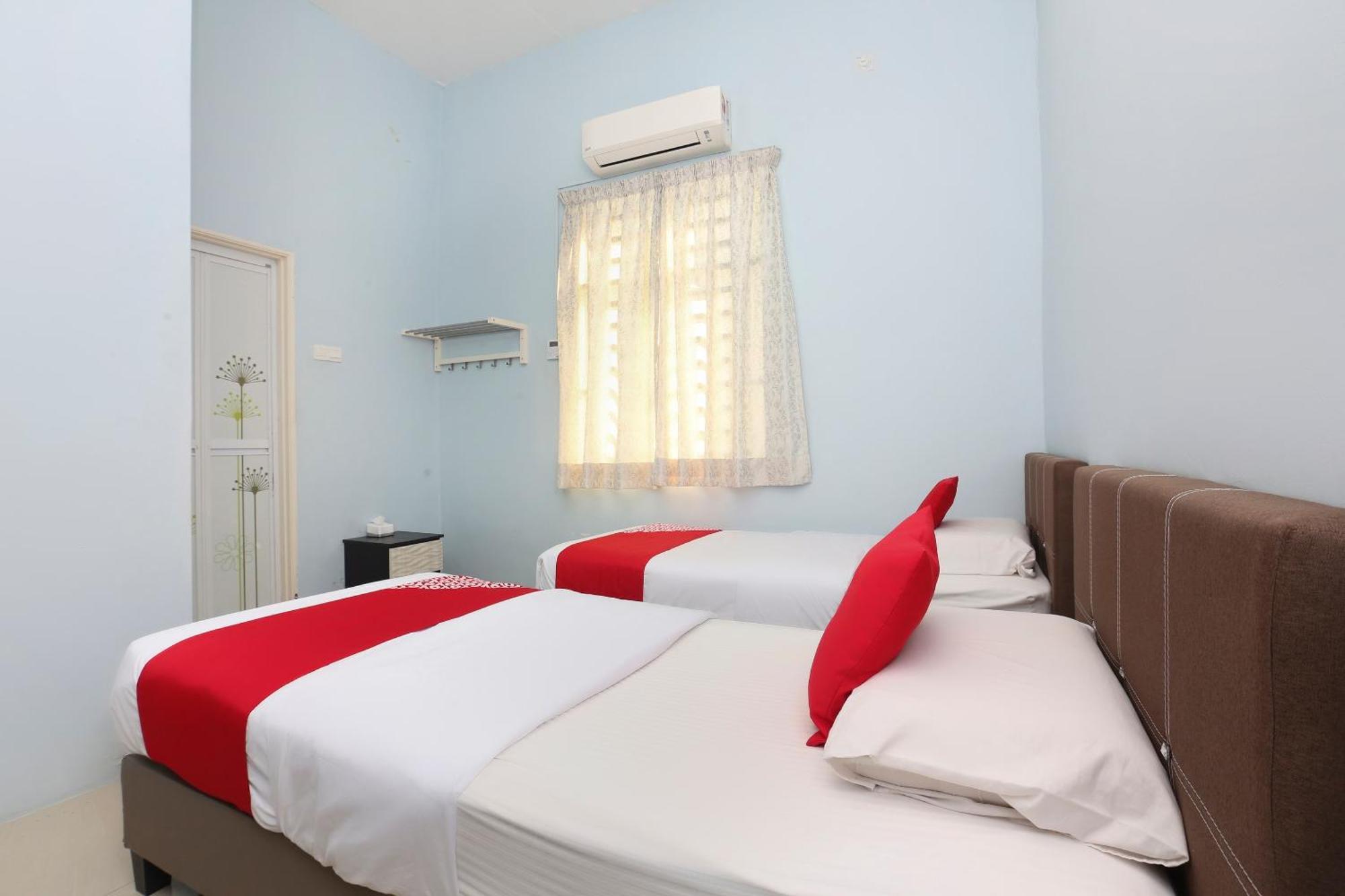 Oyo 90132 Come Inn Premium Kuala Terengganu Kültér fotó