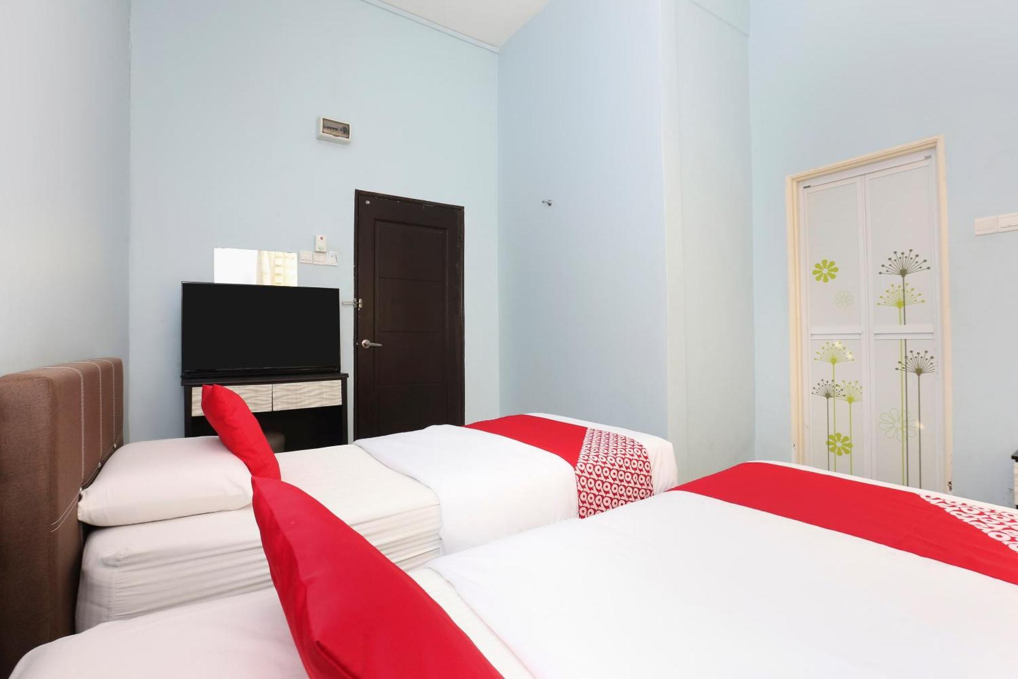 Oyo 90132 Come Inn Premium Kuala Terengganu Kültér fotó
